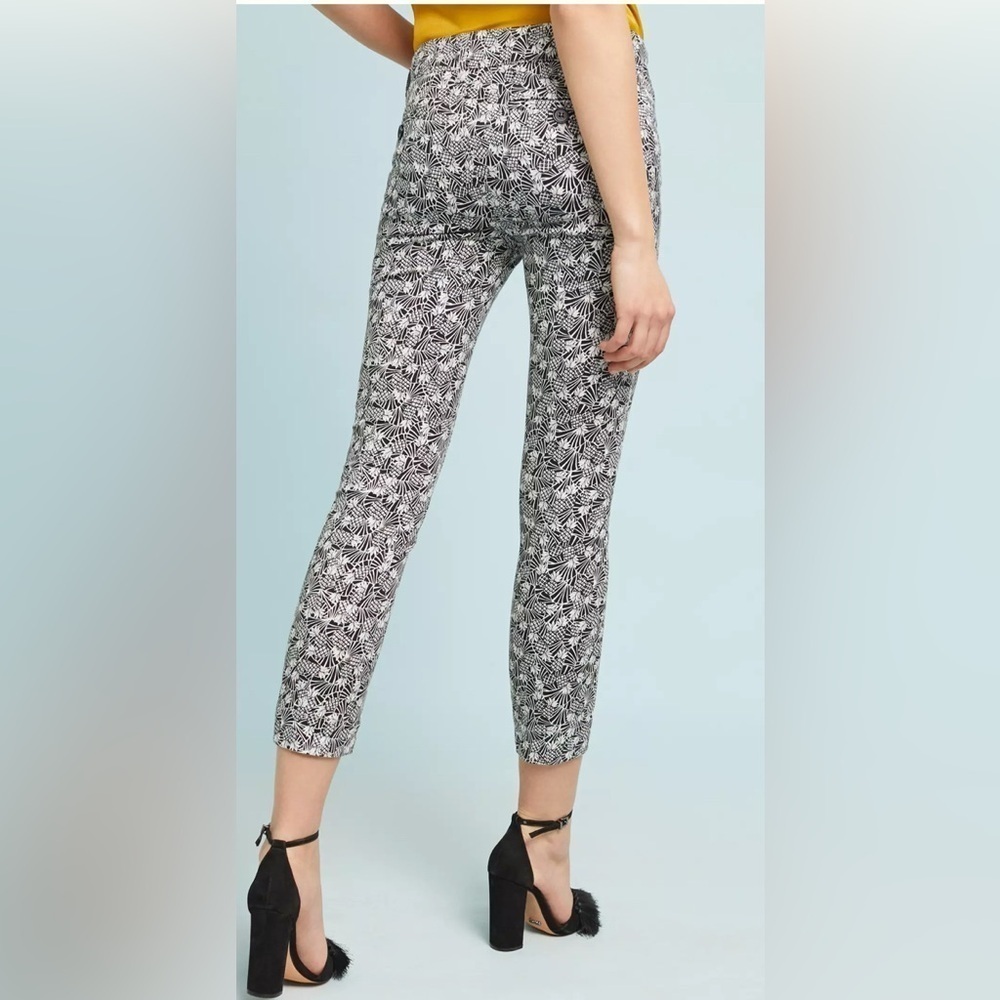 Anthropologie Black white Novelty Print Pineapple Pants size 8